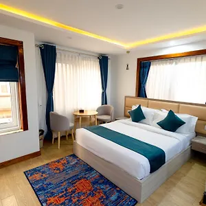  Hotel Srk Service And