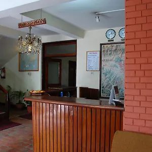 2* Hotel Mandap